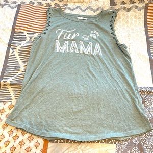 Maurice’s size small tank top!